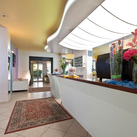 Hotel Milano Gatteo a Mare Ngoại thất bức ảnh